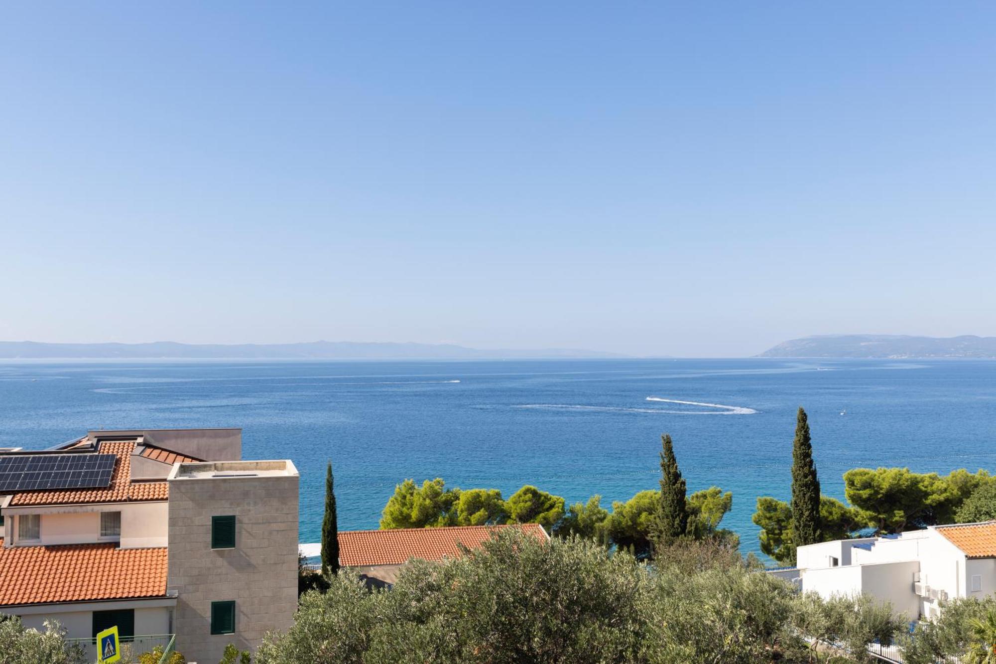 Apartmani Marta Tucepi Bagian luar foto