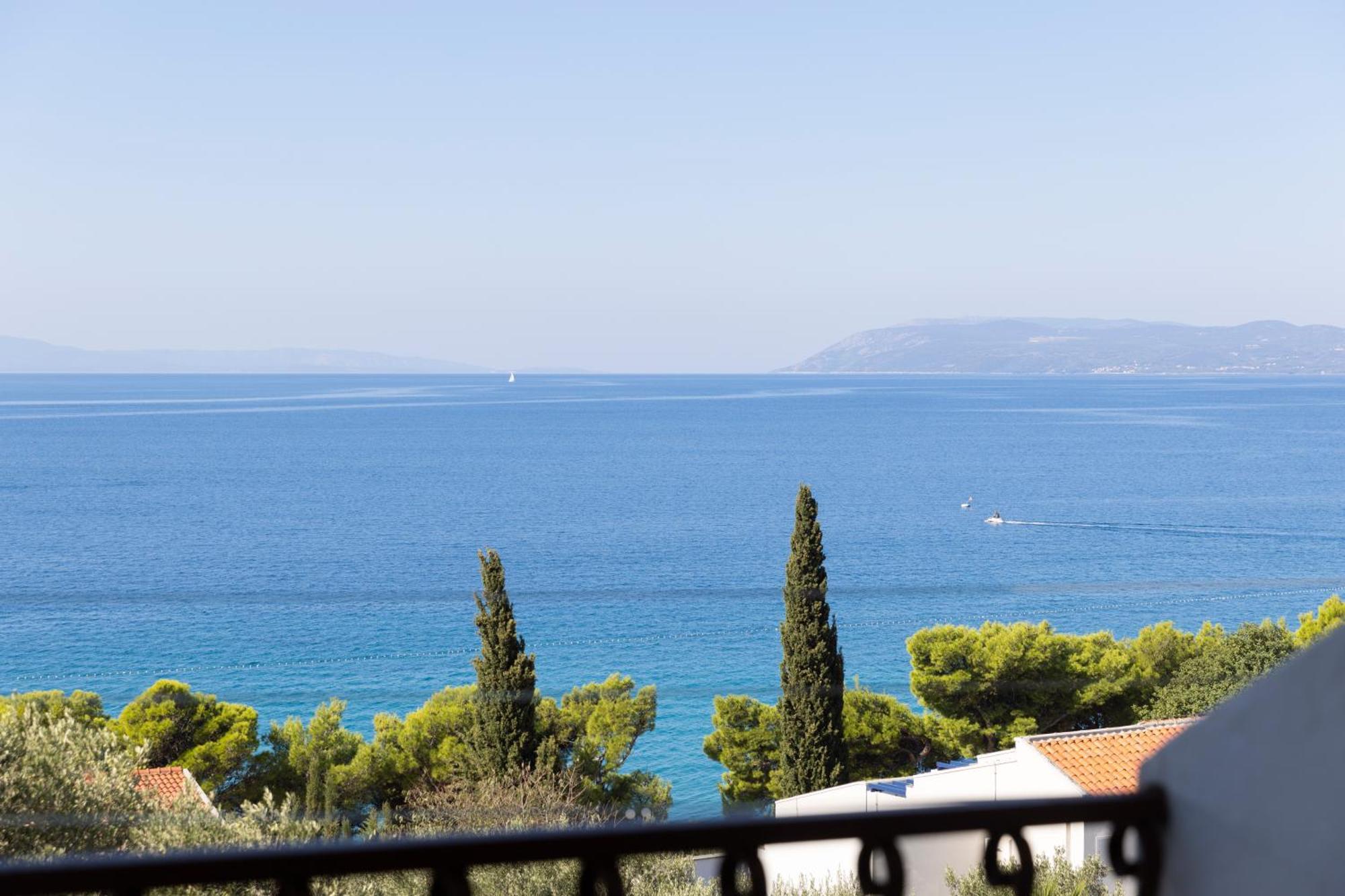 Apartmani Marta Tucepi Bagian luar foto